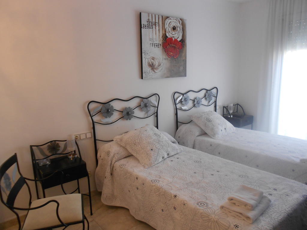Hostal Ca La Irene Sant Vicens De Castellet Room photo